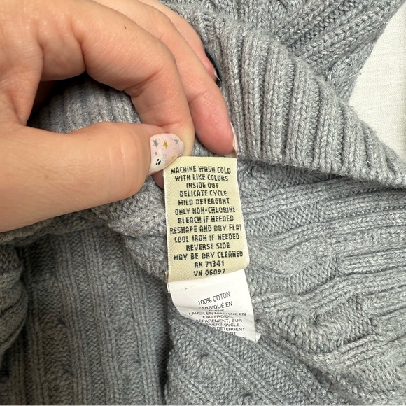 L.L. Bean Gray Cable Knit Turtleneck Sweater Women’s Size Large 100% Cotton - Picture 6 of 10